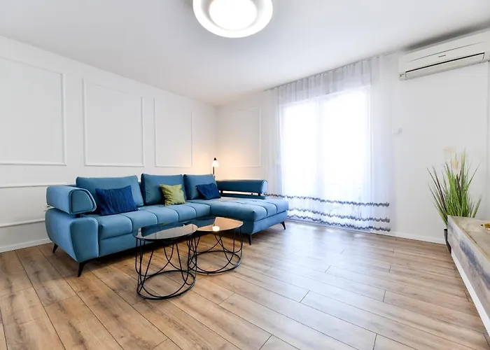 Deluxe Apartment Soline